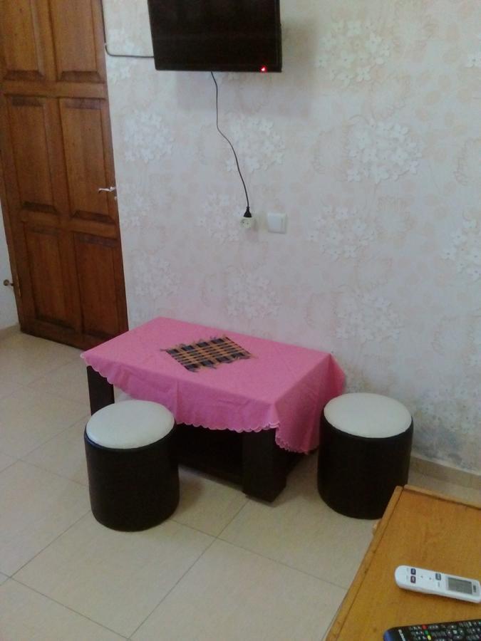 מלון טביליסי Gomi13 מראה חיצוני תמונה